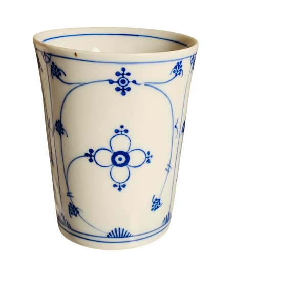 Vintage Moschendorf Bavaria Blue White Strawflower‎ Chocolate Cups Set of 2 - Picture 12 of 13